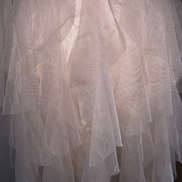 Dress - Picture 4 of 6